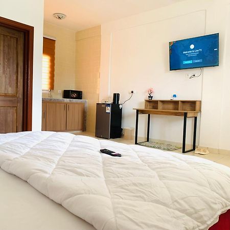 Namaste Hotel & Restaurant Libreville Eksteriør bilde